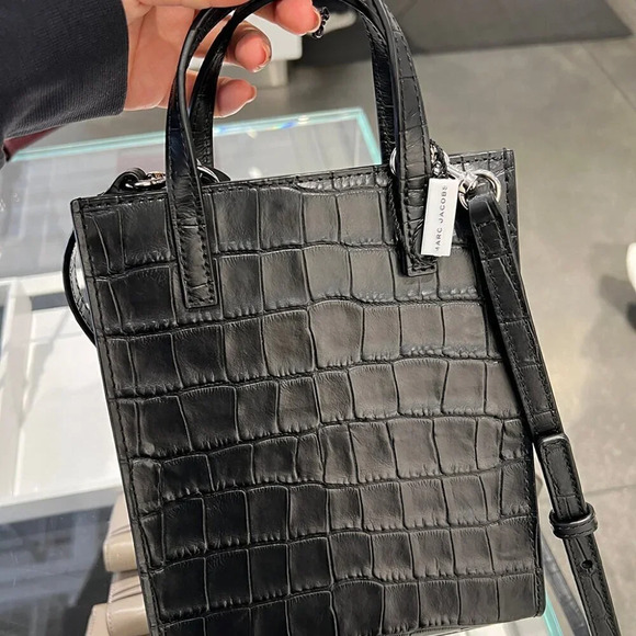 Marc Jacobs Croc-Embossed Mini Tote Bag H017L01RE22 - Picture 5 of 8